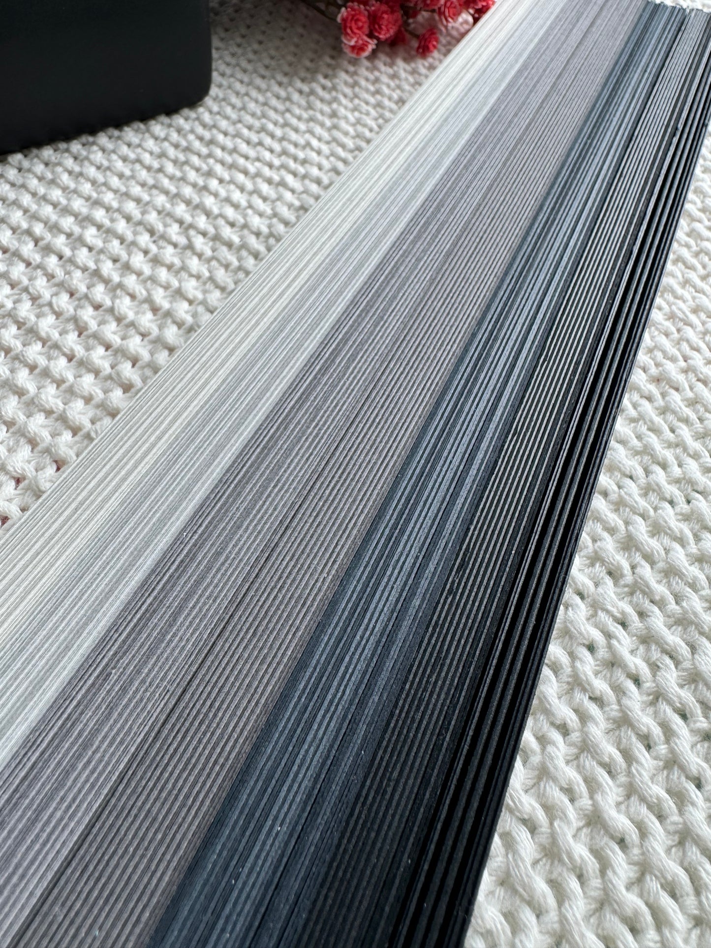 Grey series quilling strips 10mm 270gsm
