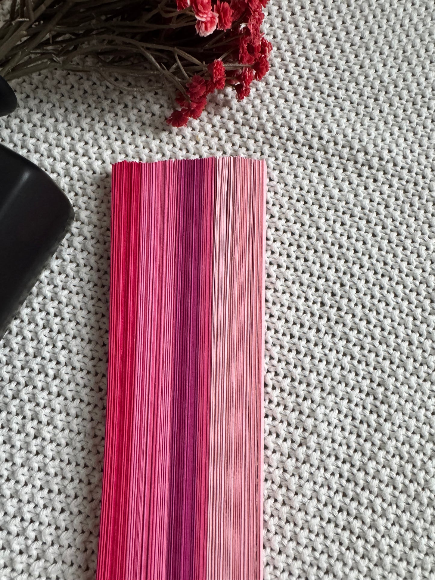 Pink Quilling Strip series | 270 gsm | 10mm